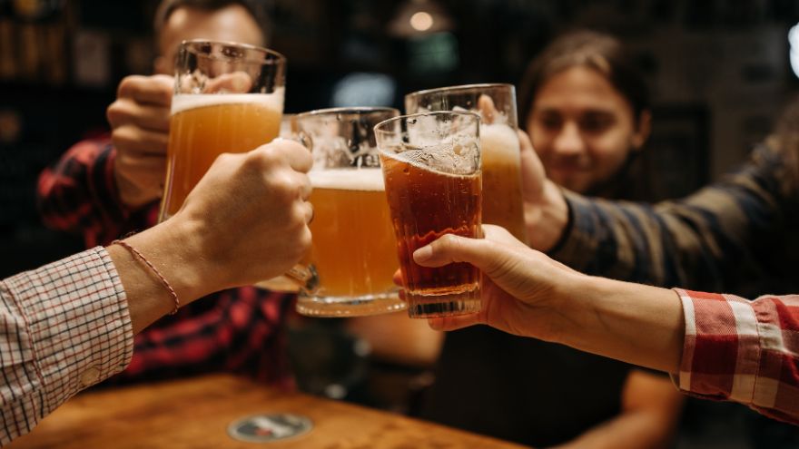 Top 10 Best Low-Carb, Keto-Friendly Beers You Can Enjoy